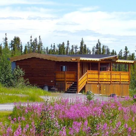 Arctic Chalet Resort Inuvik Exterior foto